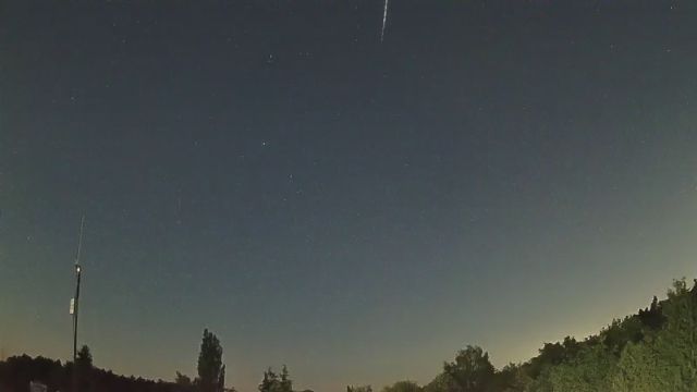 AMS250 meteor