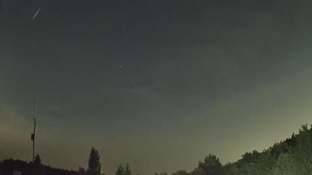 AMS250 meteor