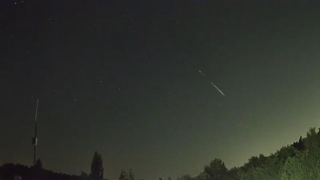 AMS250 meteor