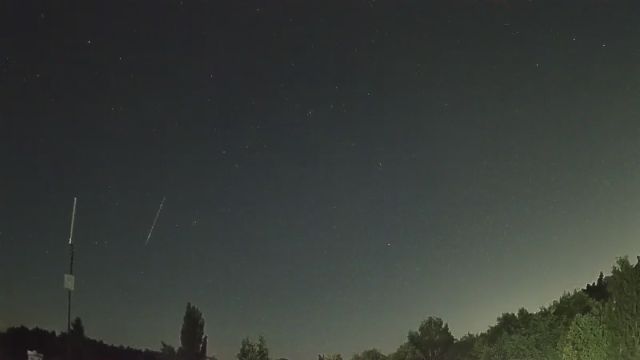 AMS250 meteor
