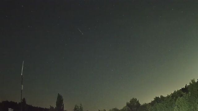 AMS250 meteor