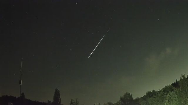 AMS250 meteor