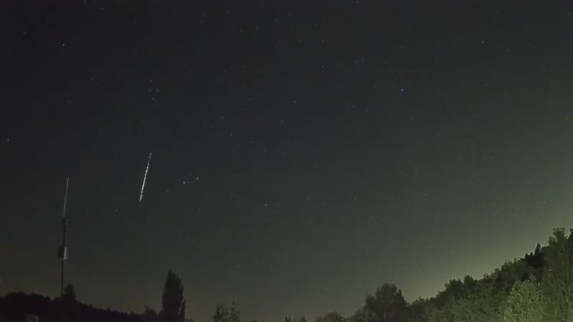 AMS250 meteor