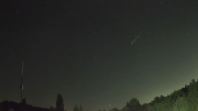 AMS250 meteor