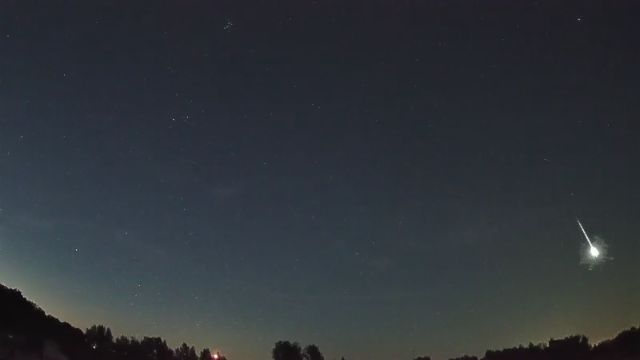 AMS250 meteor