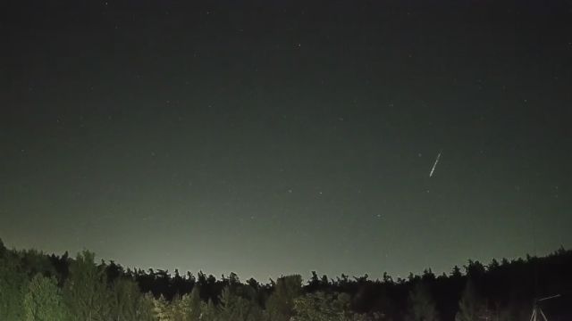 AMS250 meteor
