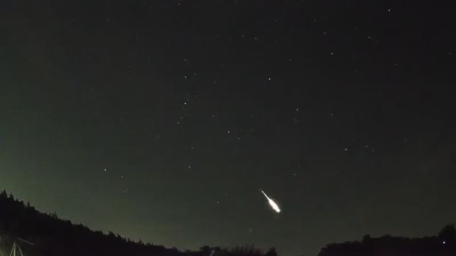 AMS250 meteor