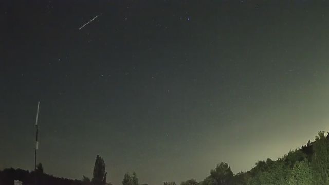 AMS250 meteor