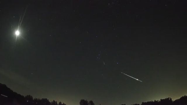 AMS250 meteor