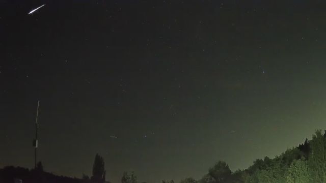 AMS250 meteor