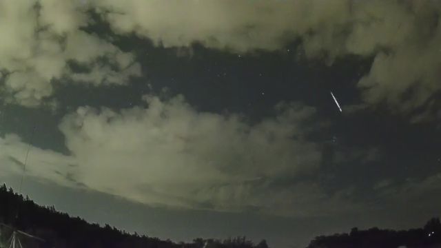 AMS250 meteor
