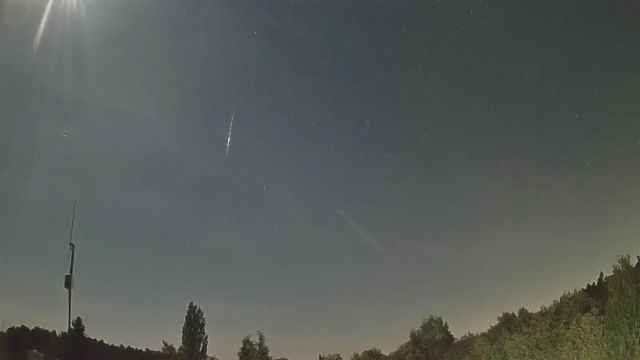 AMS250 meteor