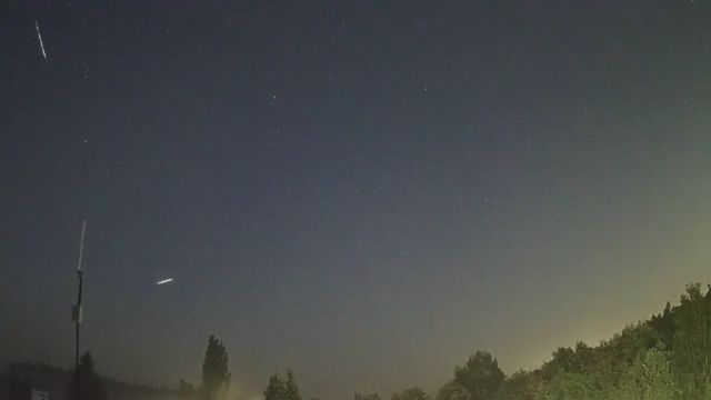 AMS250 meteor