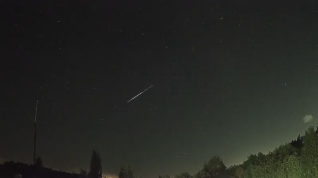 AMS250 meteor