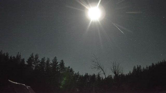 AMS251 meteor