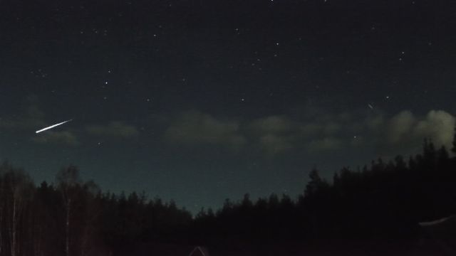 AMS251 meteor