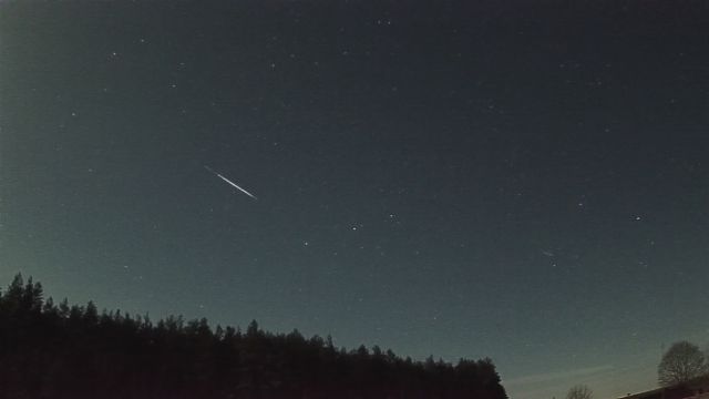AMS251 meteor