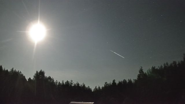 AMS251 meteor