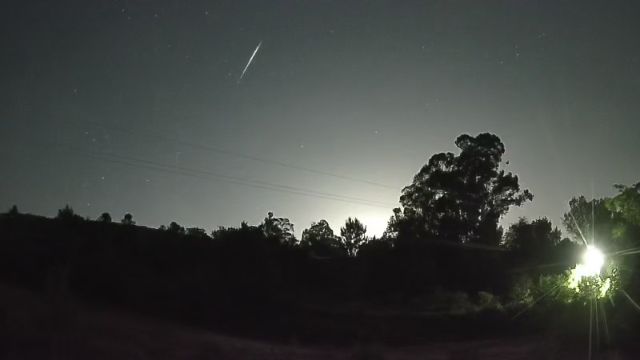 AMS254 meteor