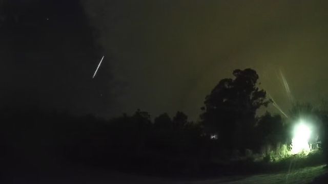 AMS254 meteor