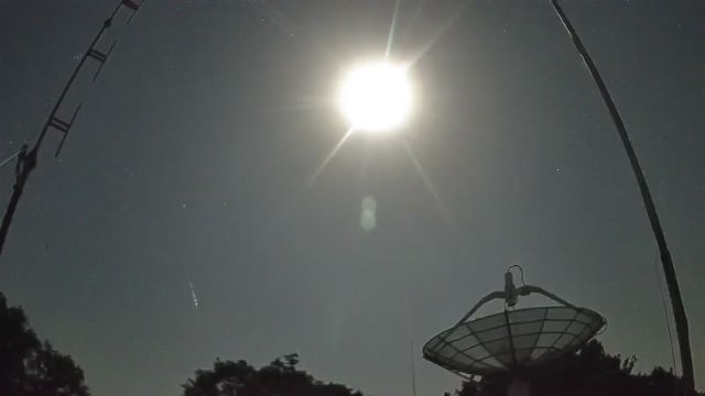 AMS263 meteor