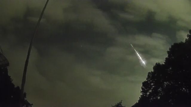 AMS263 meteor