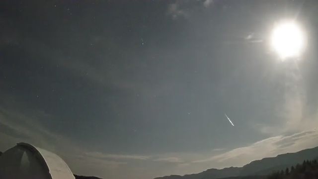 AMS265 meteor