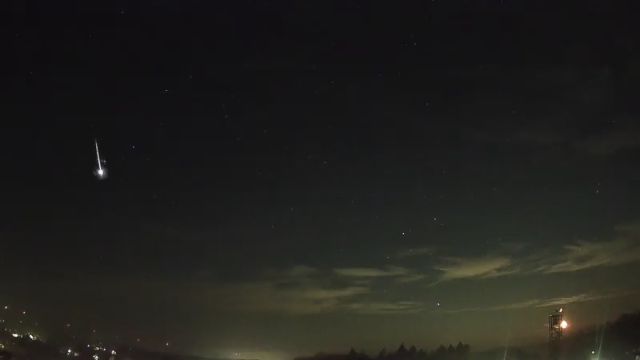 AMS266 meteor