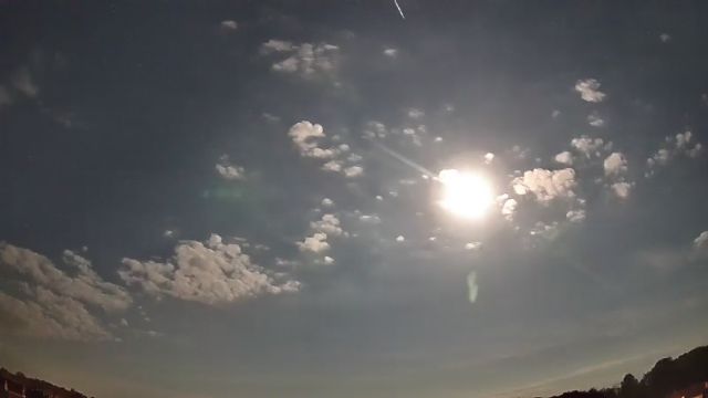 AMS268 meteor