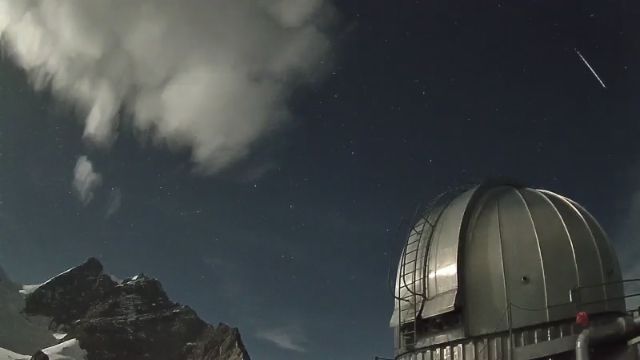 AMS272 meteor