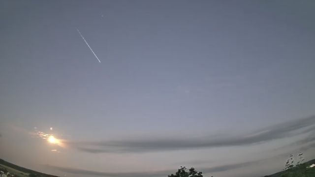 AMS30 meteor
