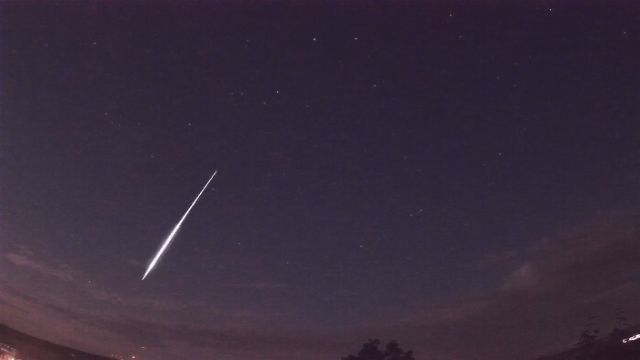 AMS30 meteor