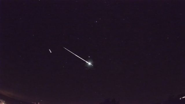 AMS30 meteor
