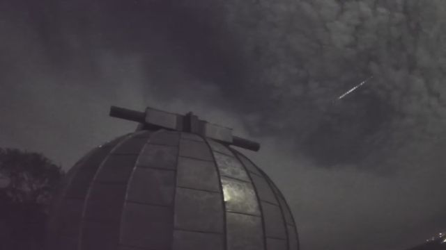 AMS30 meteor