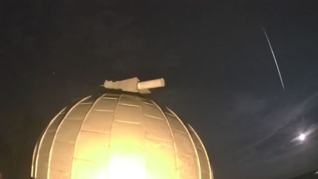 AMS30 meteor