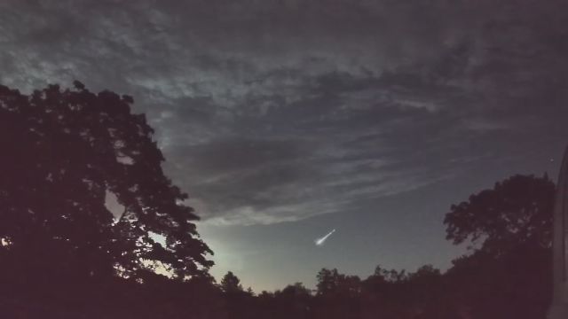 AMS30 meteor
