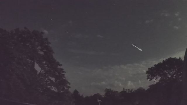AMS30 meteor