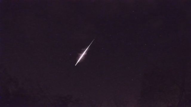 AMS30 meteor