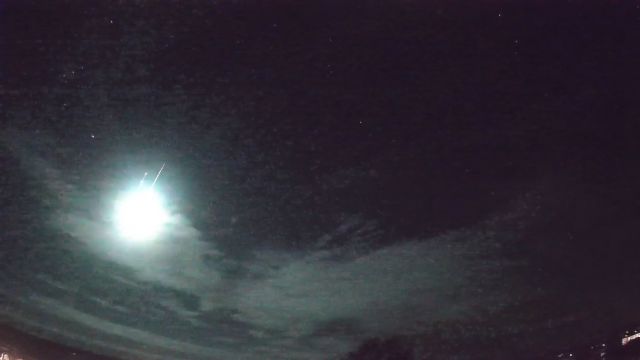 AMS30 meteor