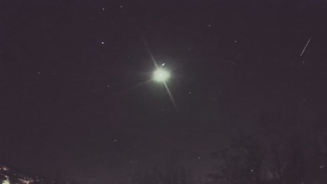 AMS30 meteor