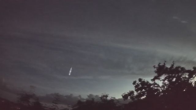 AMS30 meteor