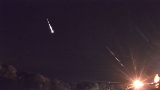AMS300 meteor