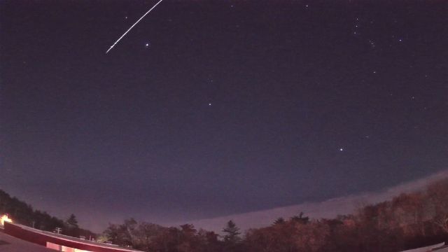 AMS300 meteor