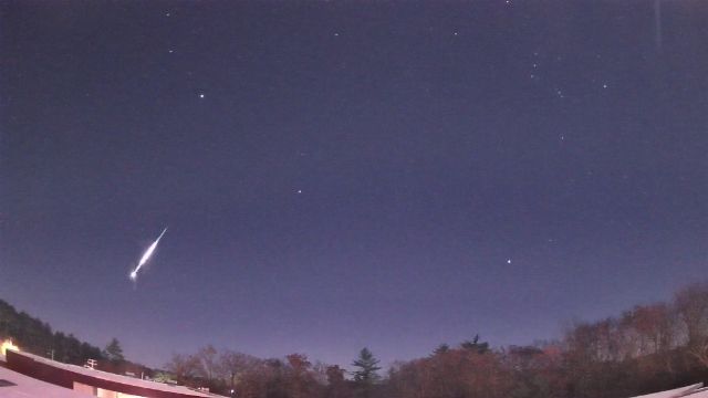AMS300 meteor