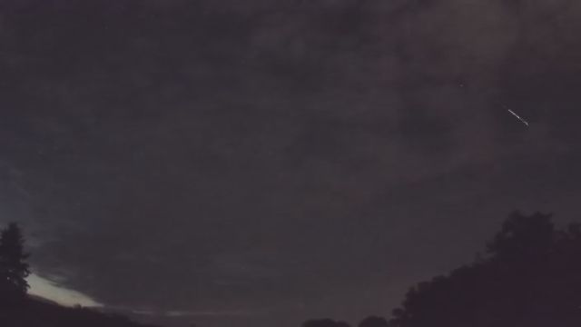 AMS33 meteor