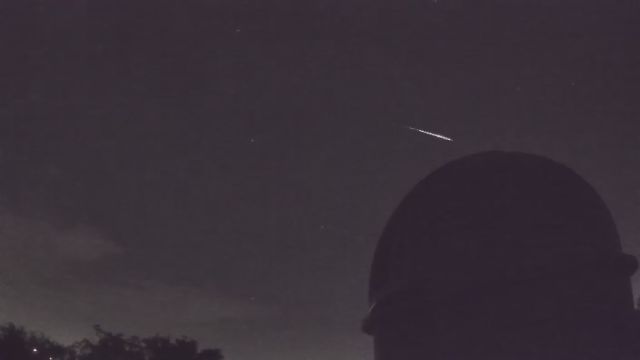 AMS33 meteor