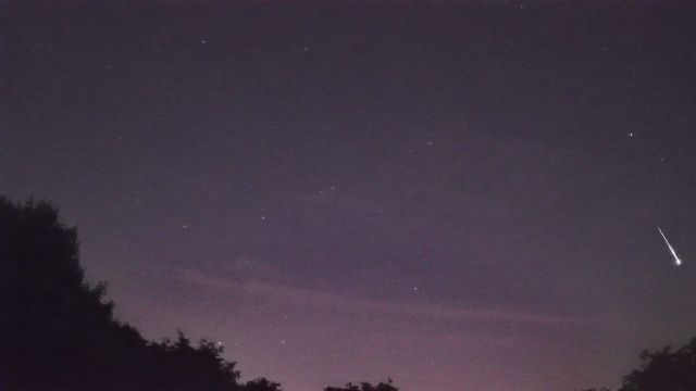 AMS33 meteor