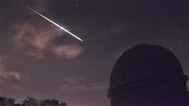 AMS33 meteor