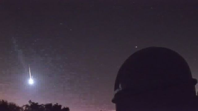 AMS33 meteor