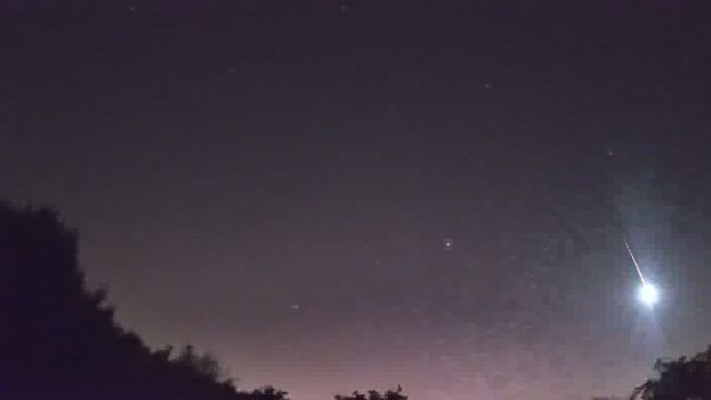 AMS33 meteor